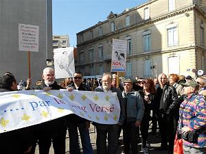 2012 03 10 NIMES MANIF CONTRE COLLOQUE DU FLN (118) PAR HC